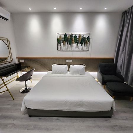One Point Hotel Kuching Kültér fotó