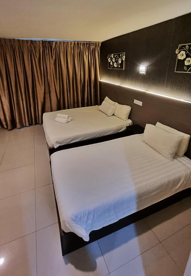 One Point Hotel Kuching Kültér fotó