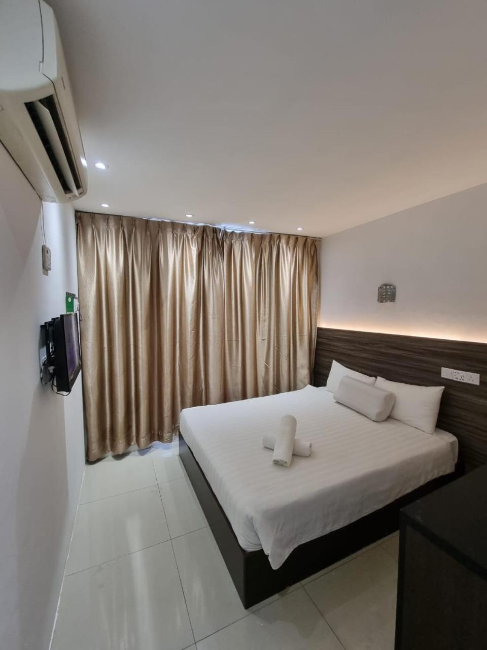 One Point Hotel Kuching Kültér fotó