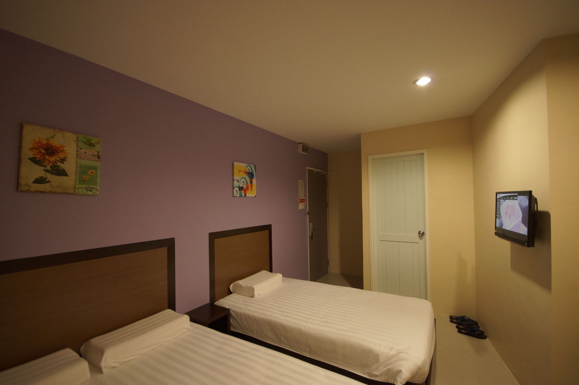 One Point Hotel Kuching Kültér fotó
